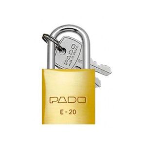 Cadeado de latão para vestiário corporativo de 20mm, ideal para armários e roupeiros industriais, conforme NR-24.