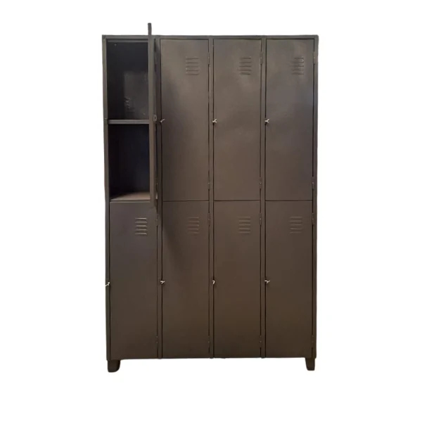 roupeiro de aço para vestiário e alojamento com 8 portas e divisória diagonal